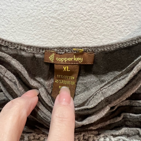 Copper Key Striped Tanktop - Picture 3 of 4